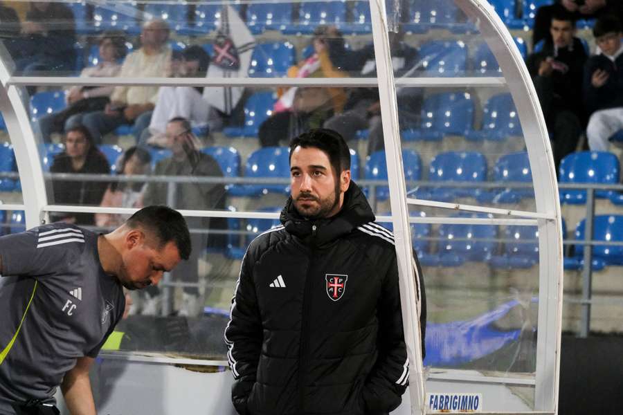 João Pereira é o treinador principal dos gansos