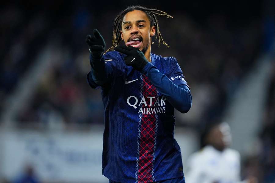 Bradley Barcola foi o responsável pelo golo da vitória do PSG na deslocação ao terreno do Auxerre (0-1)