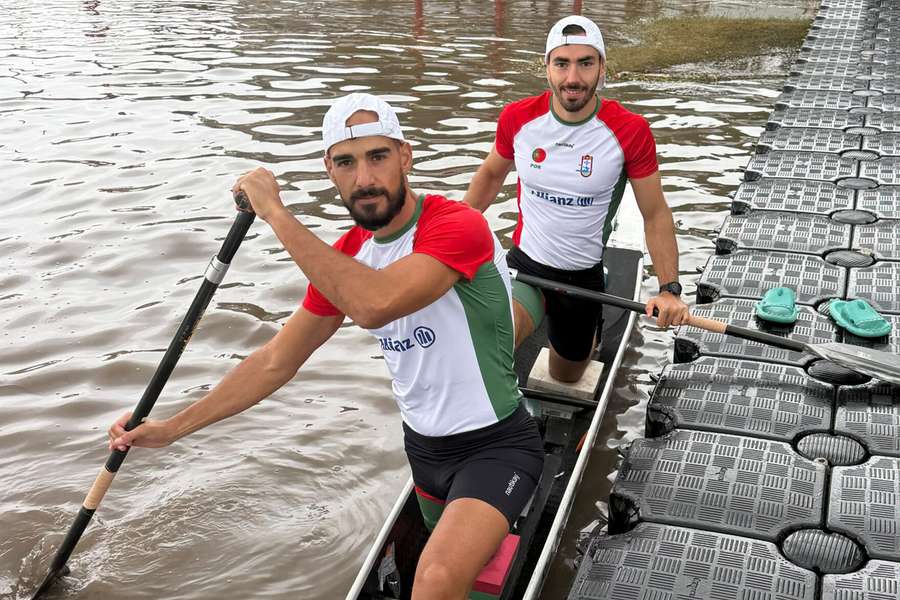 Rui Lacerda e Ricardo Coelho completaram o percurso em 1:39.38,61 horas Rui Lacerda e Ricardo Coelho completaram o percurso em 1:39.38,61 horas