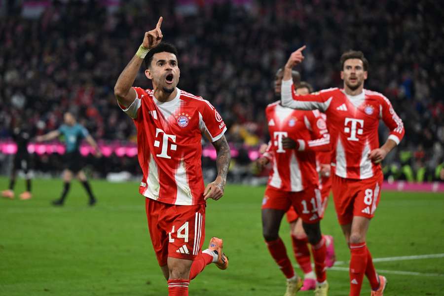 Wymęczone zwycięstwo Bayernu z drużyną dwóch Polaków