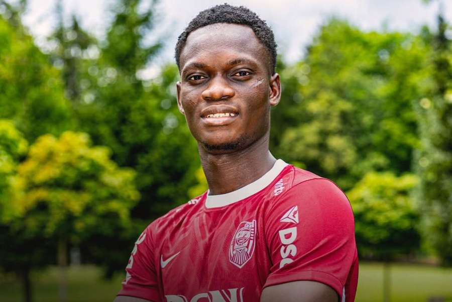 CFR Cluj a transferat un mijlocaș ghanez din Liga 2 CFR Cluj a transferat un mijlocaș ghanez din Liga 2