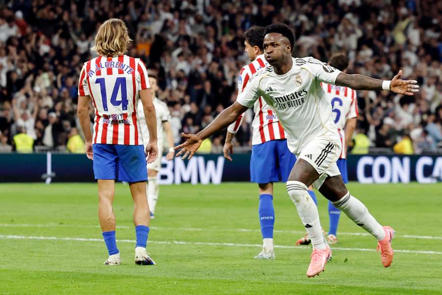 Vinícius Júnior dal při výhře Realu Madrid nad Atlétikem dva góly.