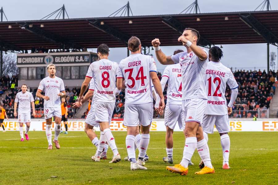 Rodado świętujący gola w Głogowie Rodado świętujący gola w Głogowie