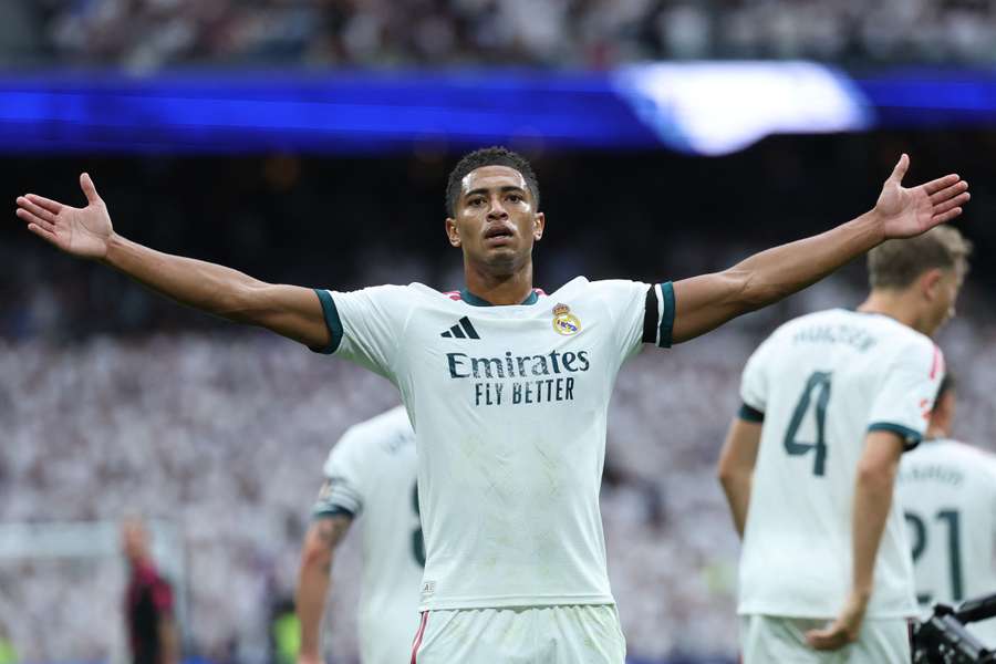 Jude Bellingham celebra o golo pelo Real Madrid