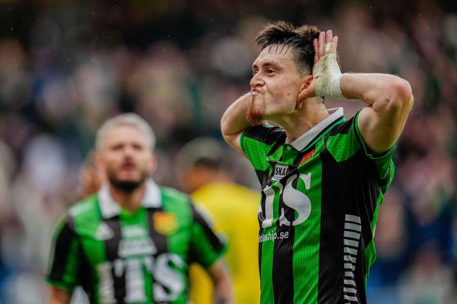 Samuel Salter celebrates scoring GAIS' second goal Samuel Salter celebrates scoring GAIS' second goal