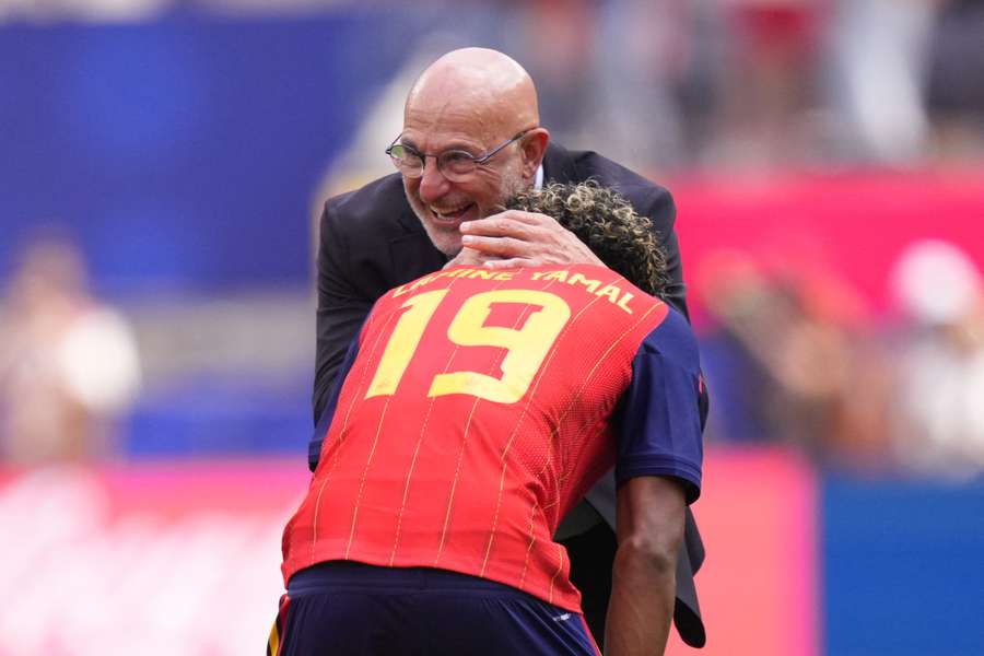 Lamine Yamal et Luis de la Fuente. Lamine Yamal et Luis de la Fuente.