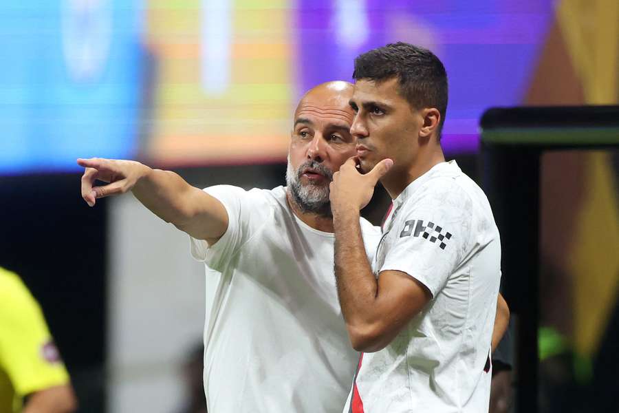 Pep Guardiola pode voltar a acionar o meio-campista Rodri, desta vez entre os titulares Pep Guardiola pode voltar a acionar o meio-campista Rodri, desta vez entre os titulares