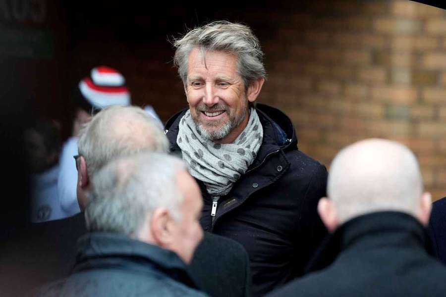 Van der Sar: Woodward wanted me back at Man Utd