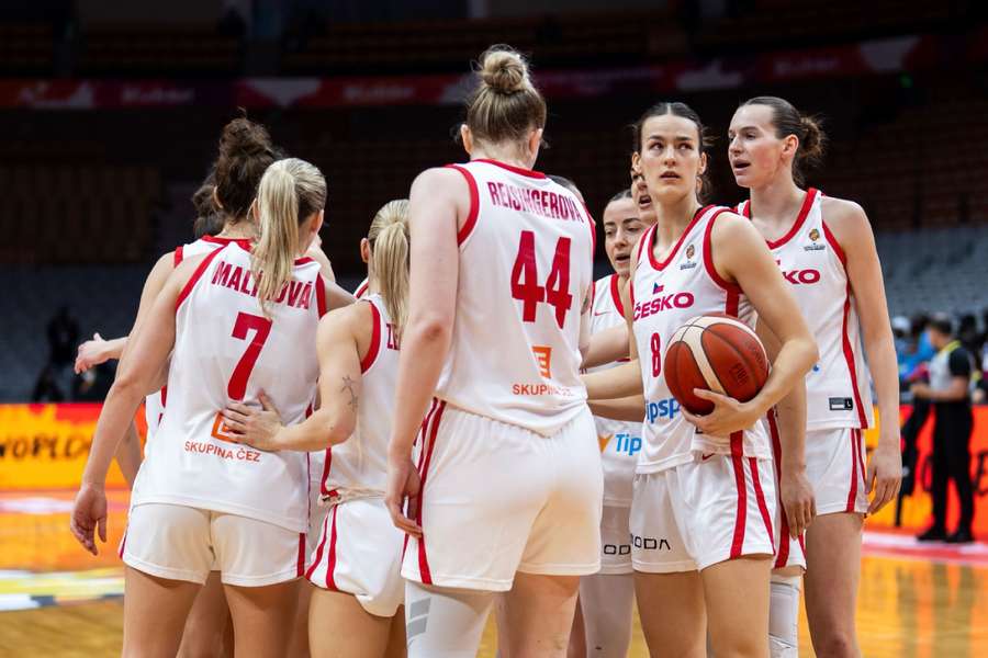 Basketbalistky si zkomplikovaly boj o MS.