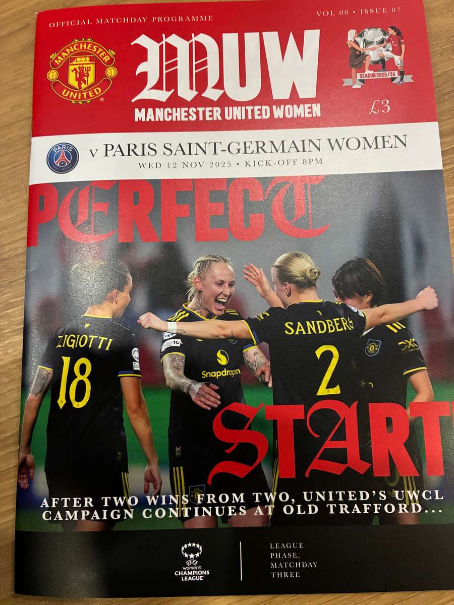 Man Utd vingou-se de Earps