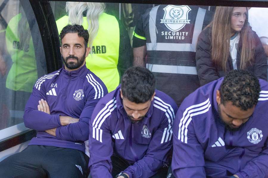 Amorim apologises to Man Utd fans after dismal Cup exit