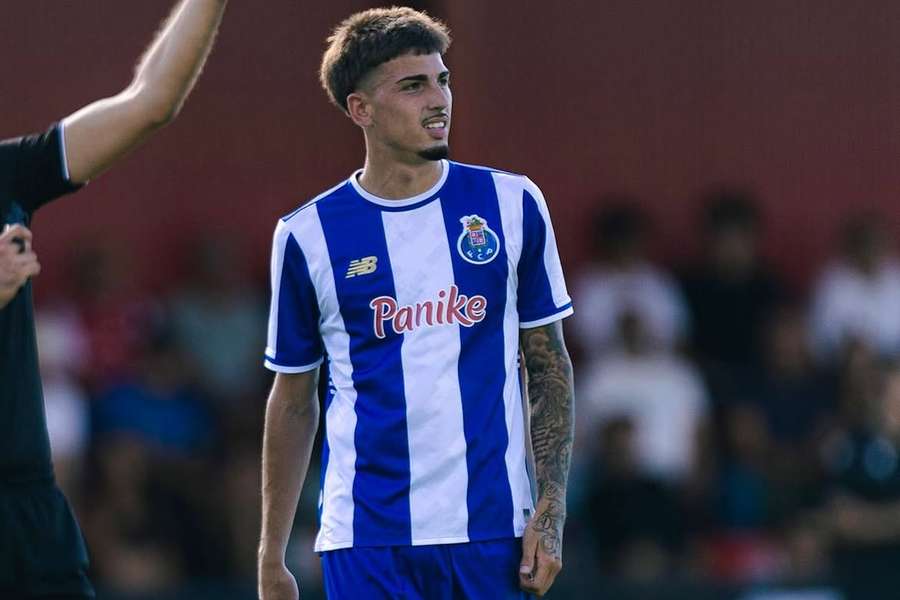 Leonardo Fajardo vai para Itália