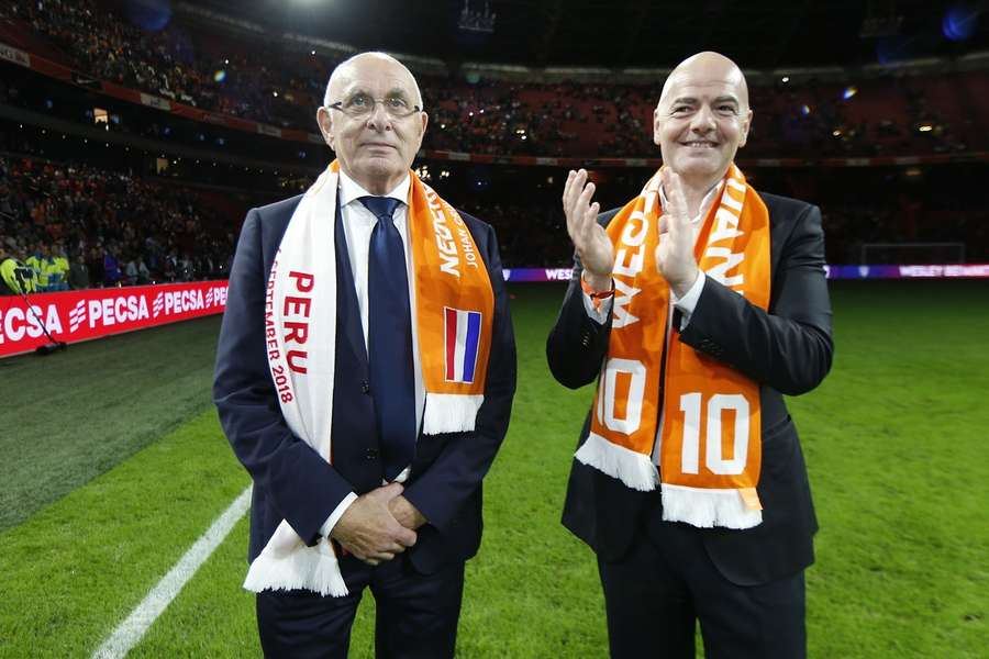 van Praag (l.) gemeinsam mit Infantino