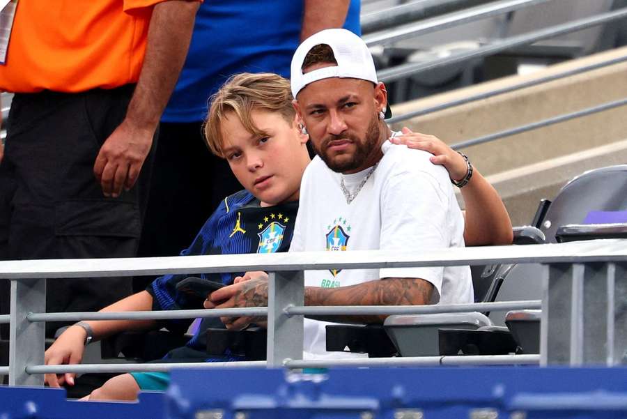 Neymar no tiene claro su futuro