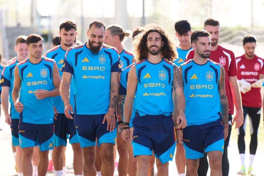 España se mide a Irak en Riazor