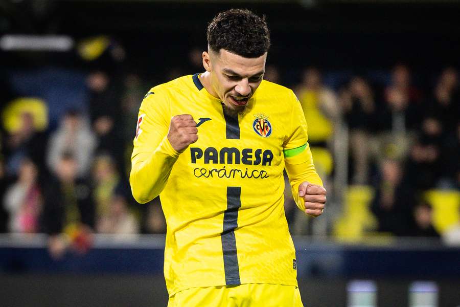 Mikautadze, con el Villarreal