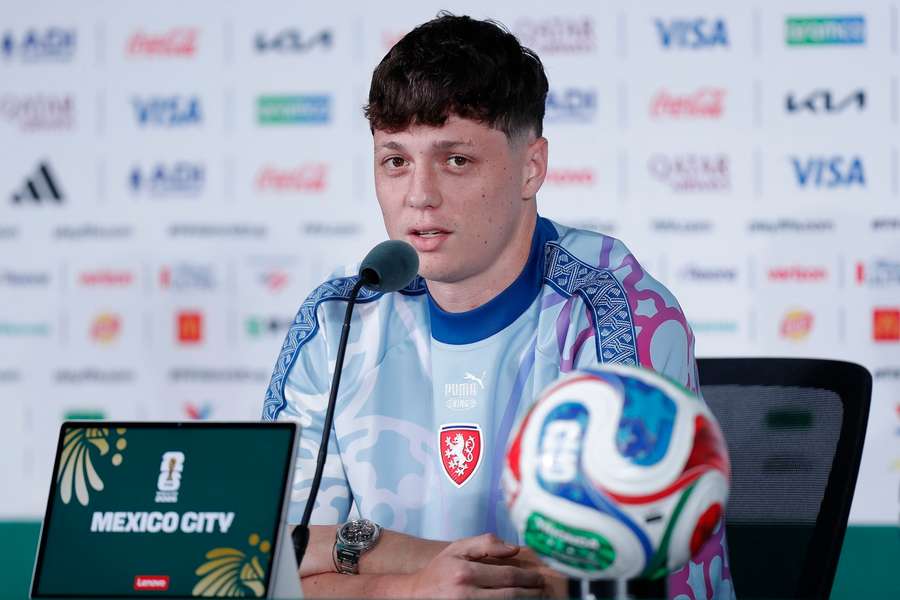 Lídr české reprezentace Ladislav Krejčí. Lídr české reprezentace Ladislav Krejčí.