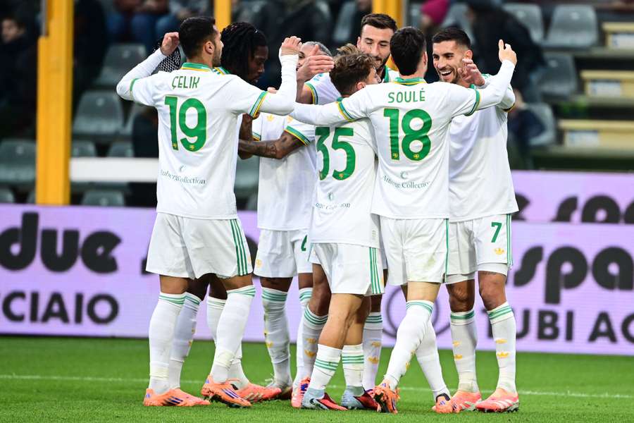 La Roma vola in testa La Roma vola in testa