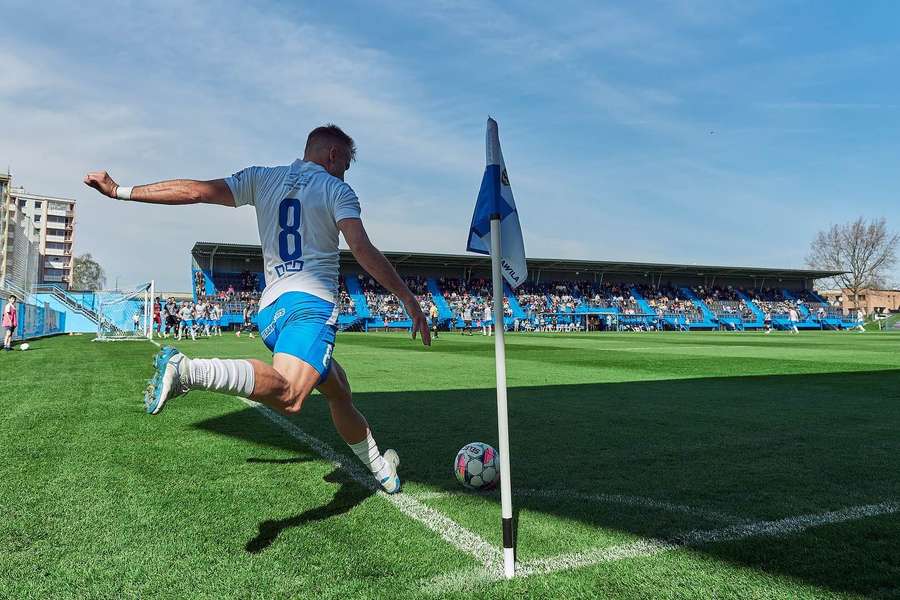 Nováček MSFL posiluje. Od konkurence přichází Kuzmanovič, chtěl blíž k Baníku