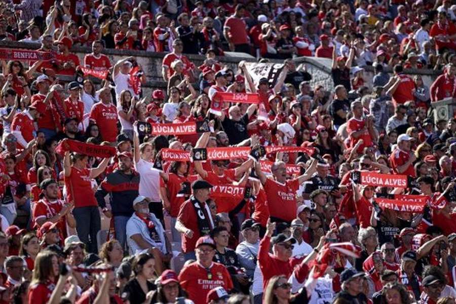 Adeptos do Benfica marcaram presença no Jamor