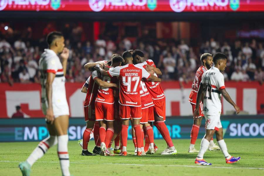 Inter fez torcida do São Paulo se revoltar com o time no Morumbis