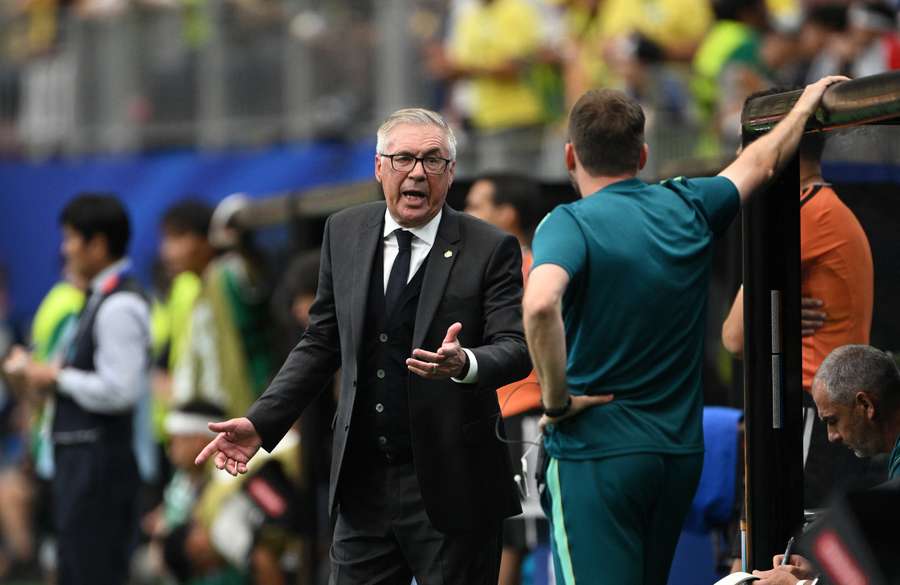 Ancelotti durante Brasile-Giappone