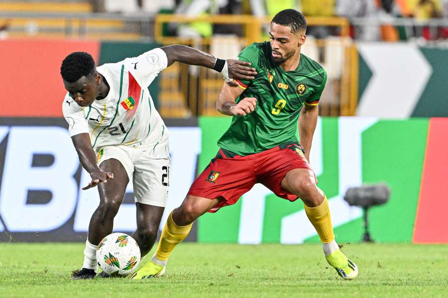Camarões tropeçou em seu primeiro jogo na Copa Africana de Nações