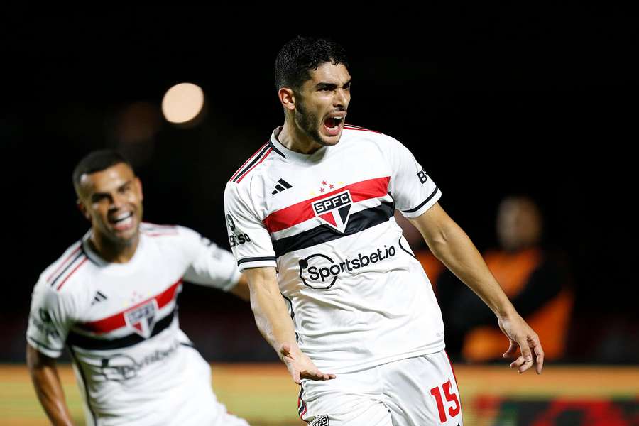 São Paulo precisou dos pênaltis para bater o Sport e chegar às quartas