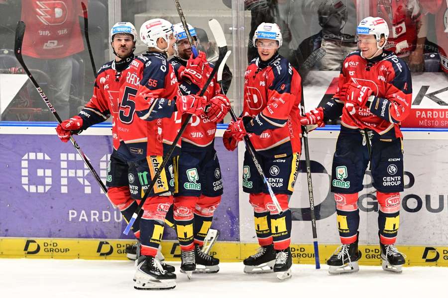 Pardubice zdolaly Třinec až v prodloužení. Pardubice zdolaly Třinec až v prodloužení.