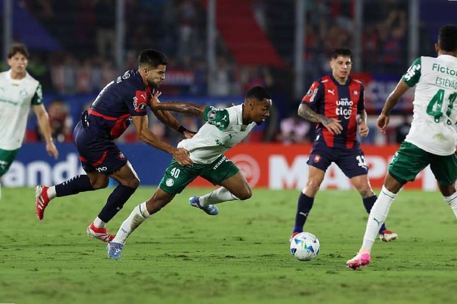 El Palmeiras reina en Asunción.