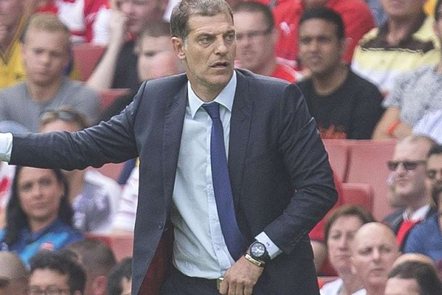 West Ham set to send SOS to Bilic