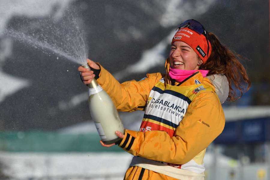 Nathalie Armbruster gewinnt den Weltcup in Otepää.