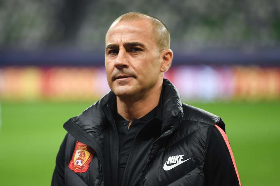 Fabio Cannavaro sa z Číny vracia do rodného Talianska, kde zasadá na lavičku Beneventa.