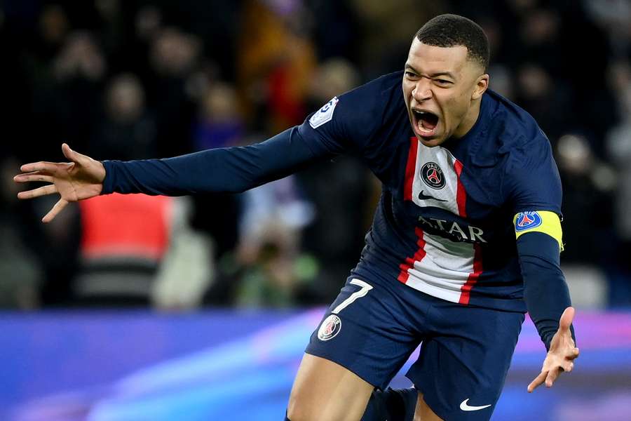 Kylian Mbappé après avoir marqué son 201e but au PSG