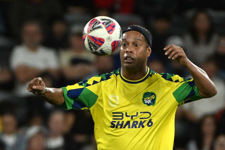 Ronaldinho în timpul unui meci demonstrativ
