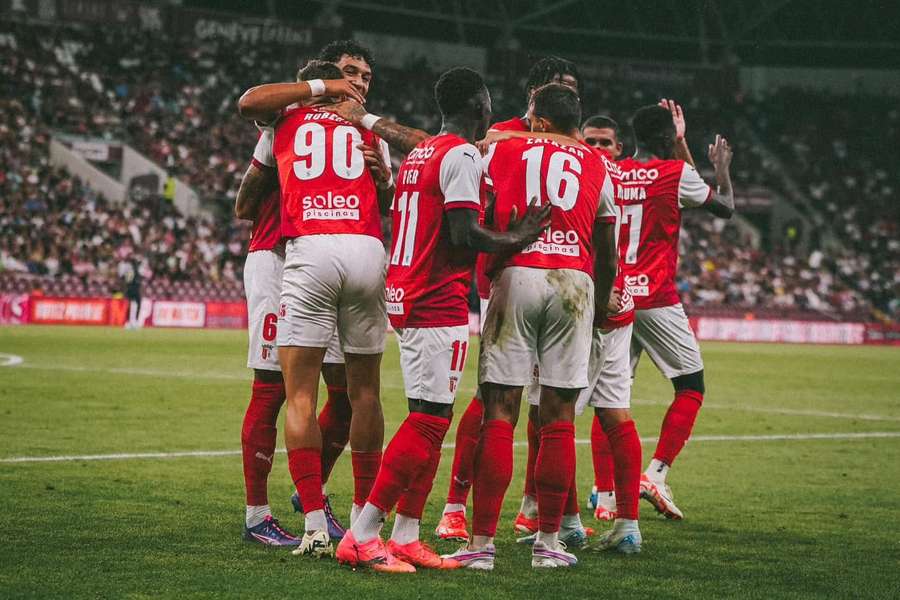 Carlos Carvalhal celebrou um triunfo no regresso aos bracarenses