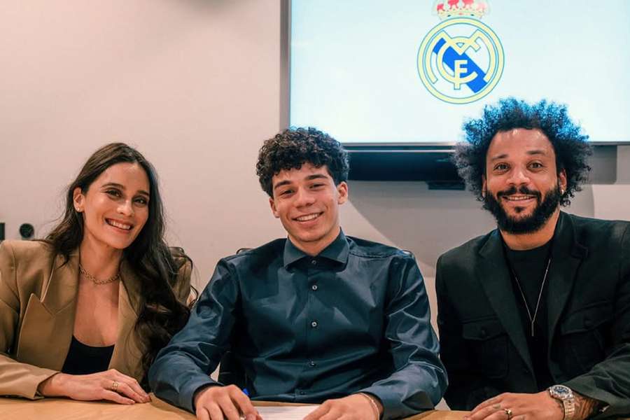 Enzo Alves, with his mum, Clarice Alves, and dad, Marcelo.