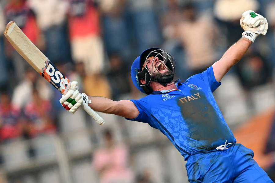 Anthony Mosca celebrates after Italy's win over Nepal