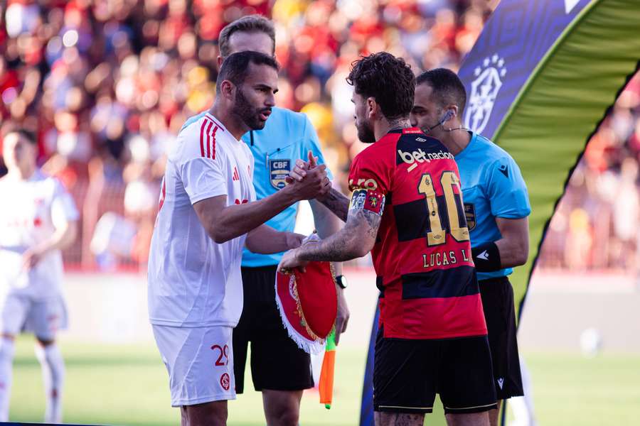 No jogo do turno, na Ilha, deu empate