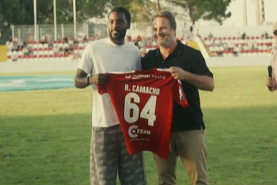 Rafael Camacho apresentado no relvado do Campo Chã das Padeiras Rafael Camacho apresentado no relvado do Campo Chã das Padeiras