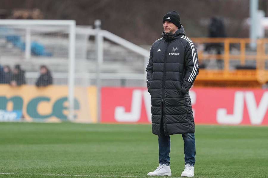 První rozhovor a hned rýpnutí. Jak kabina fungovala dřív? To si domyslete, pálil nový kouč Dukly