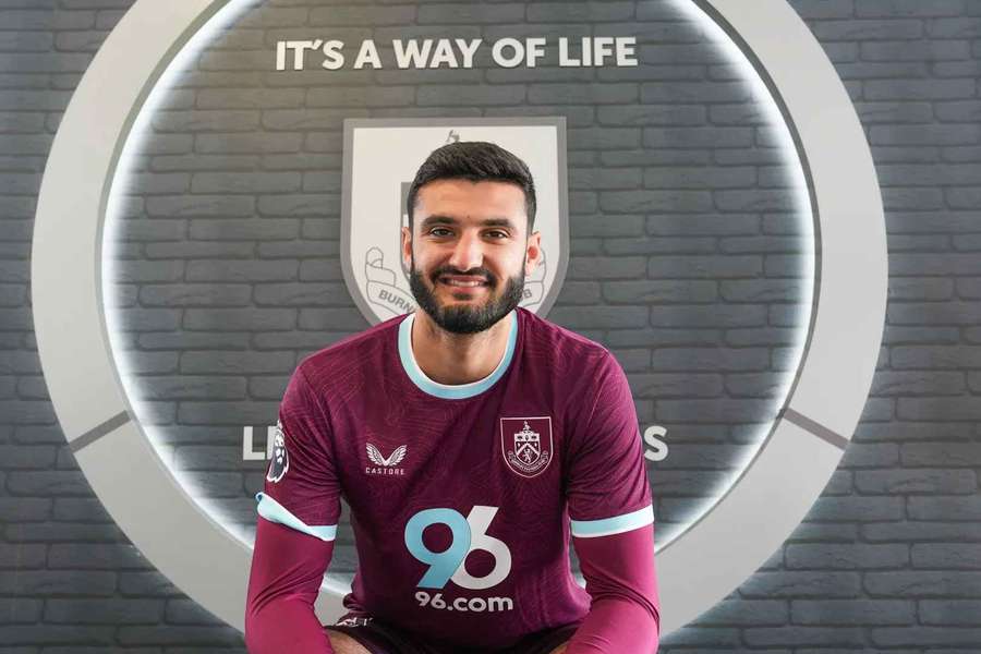 Armando Broja je novou posilou Burnley.