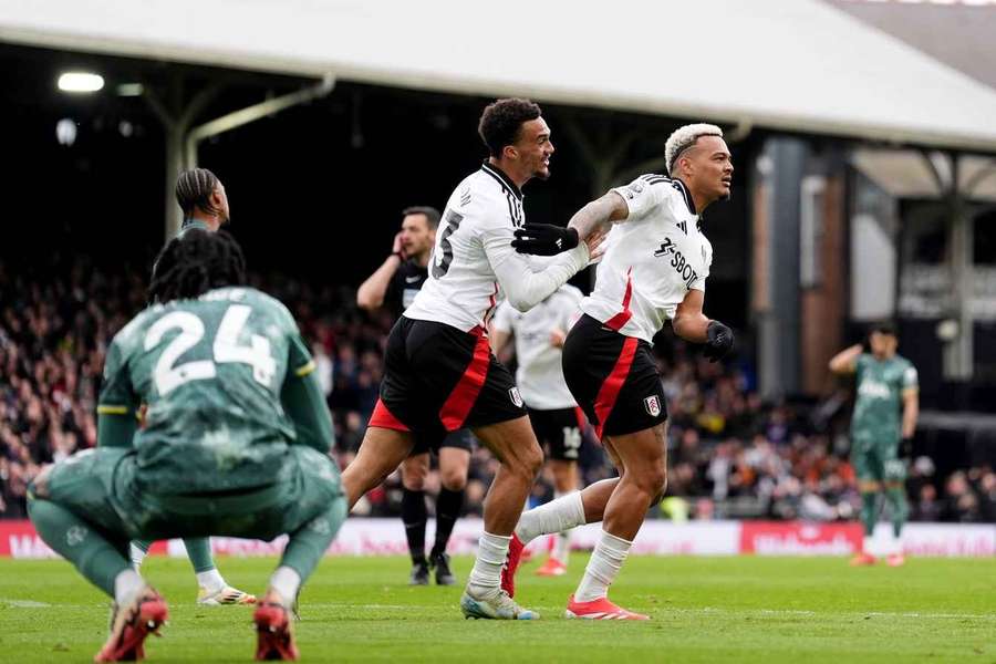 Fulham's Rodrigo Muniz (right) celebrates after scoring his side's first goal