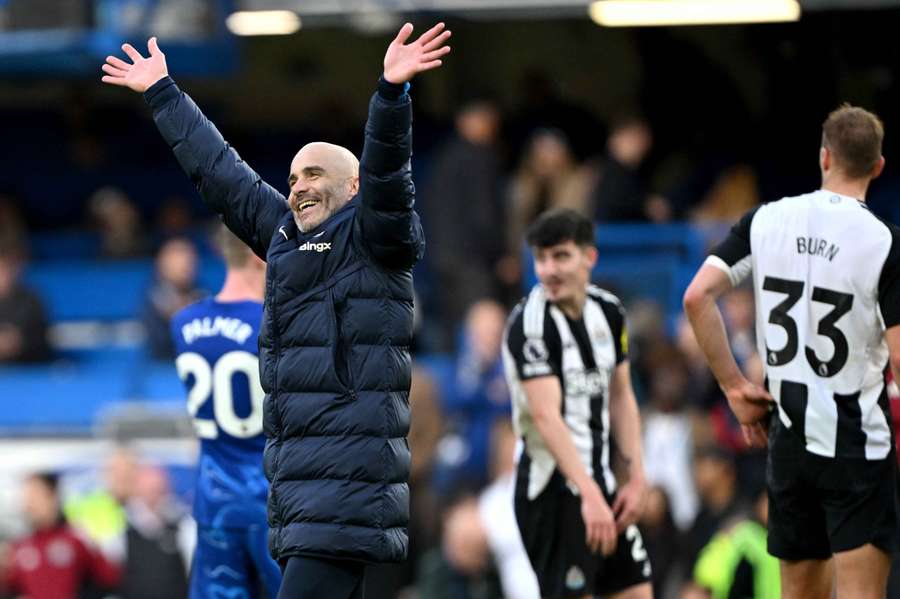 Maresca celebrates Chelsea's victory over Newcastle