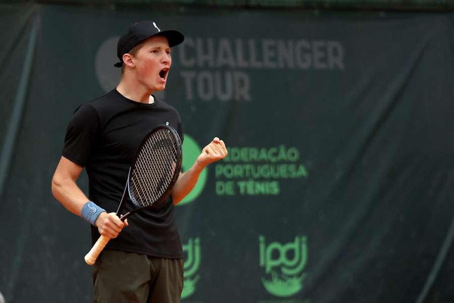 Elmer Moller venceu Vilius Gaubas e está na final do Braga Open Elmer Moller venceu Vilius Gaubas e está na final do Braga Open