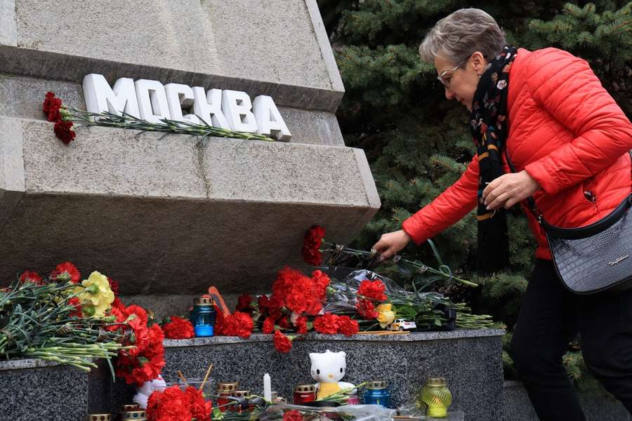 Rússia está de luto pela morte de mais de 60 pessoas em atentado do Estado Islâmico