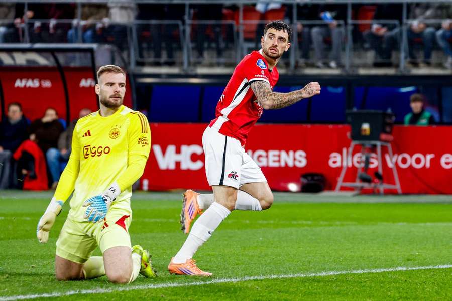 Hattrick proti Jarošovi zaznamenal Ir Troy Parrott.