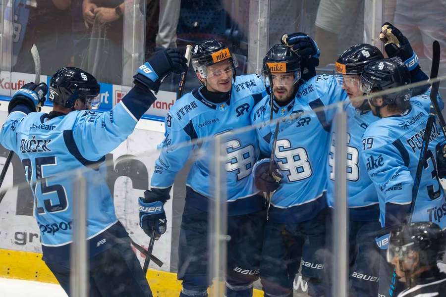 Slovan by chtěl hrát českou extraligu. Slovan by chtěl hrát českou extraligu.