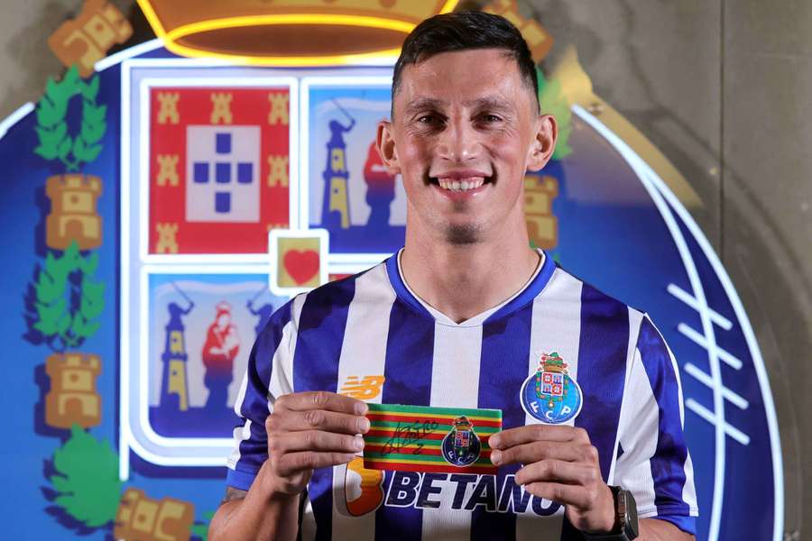 André Castro com a braçadeira de capitão do FC Porto B