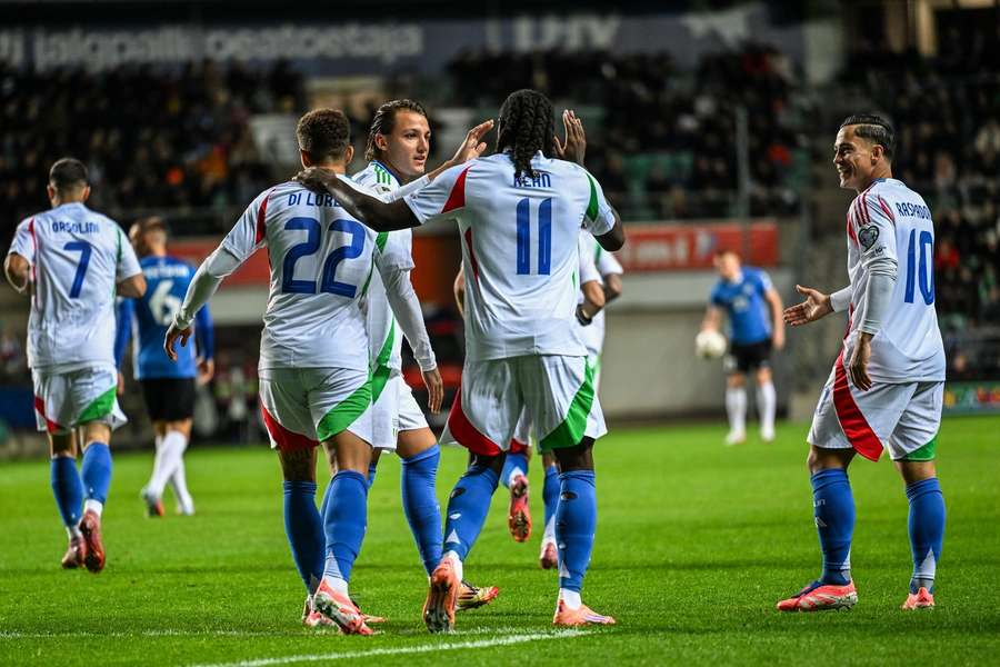 Il gruppo azzurro in festa
